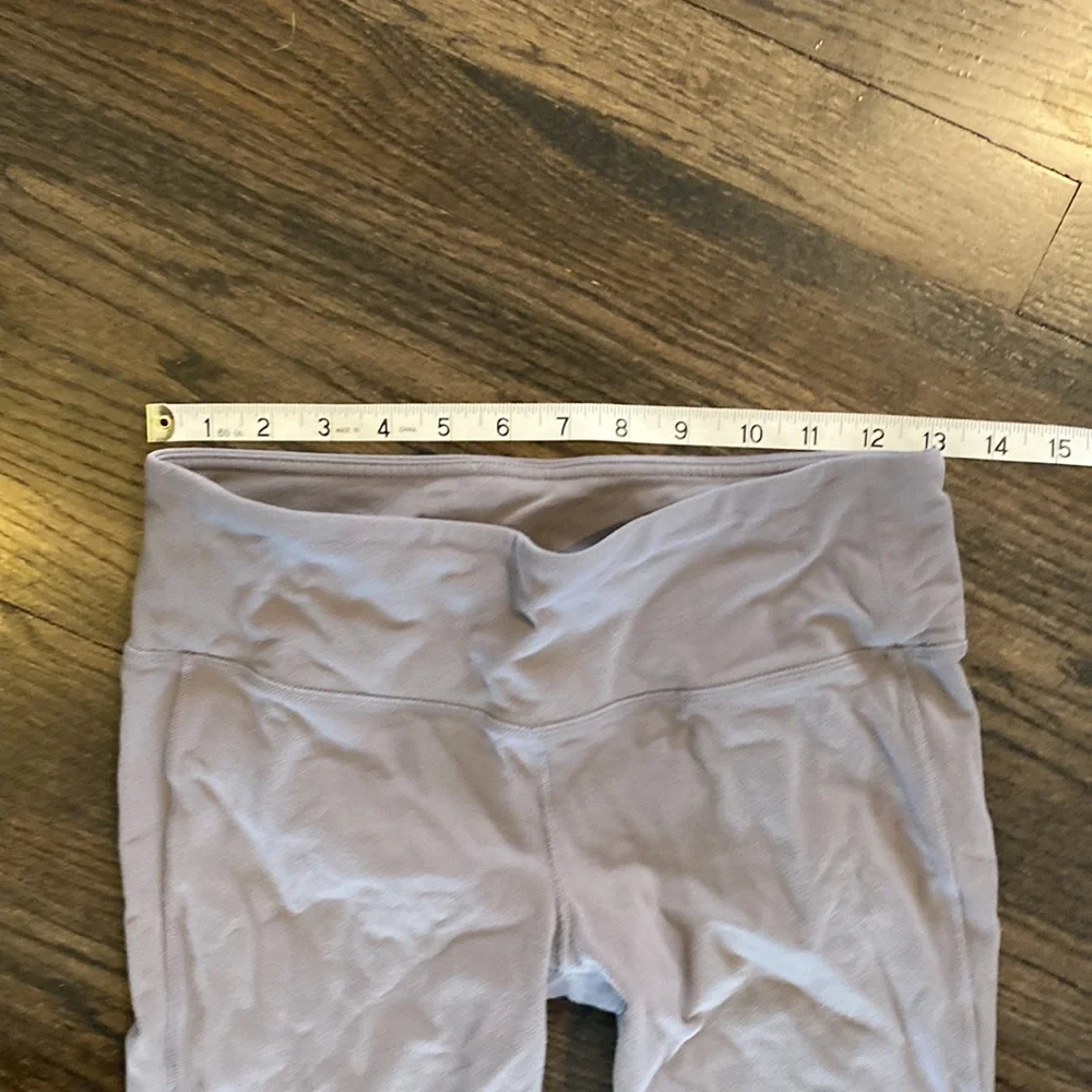 Athleta Gray Crop Cropped Capri Leggings Medium M VGUC